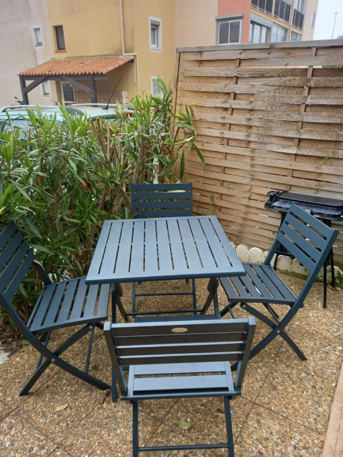 Le Pres St Martin Appt 2 Pieces Apartment Agde Exterior foto